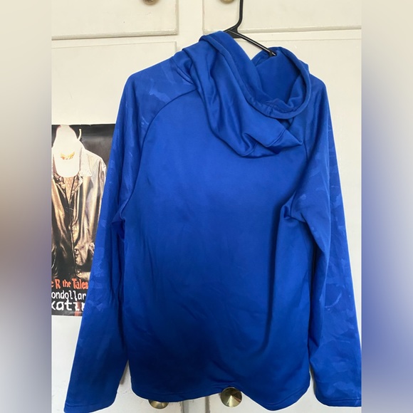 Golden State Warriors Hoodie - Picture 2 of 3